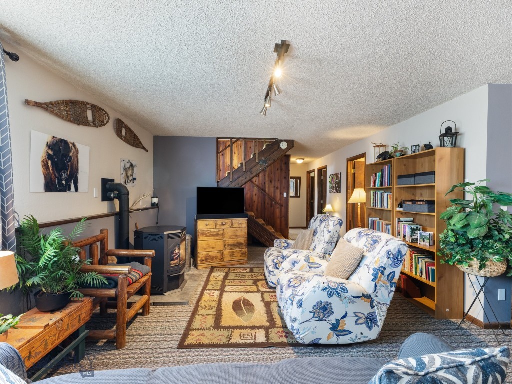 Manhattan, Montana 59741, United States, 4 Bedrooms Bedrooms, ,2 BathroomsBathrooms,Residential,Contingent,42354