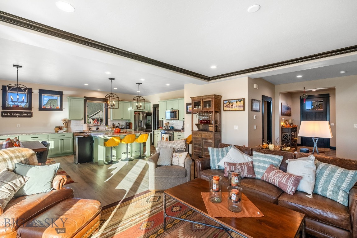 White Horse Ranch - Residential