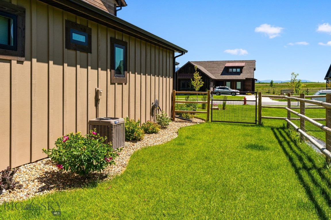 White Horse Ranch - Residential