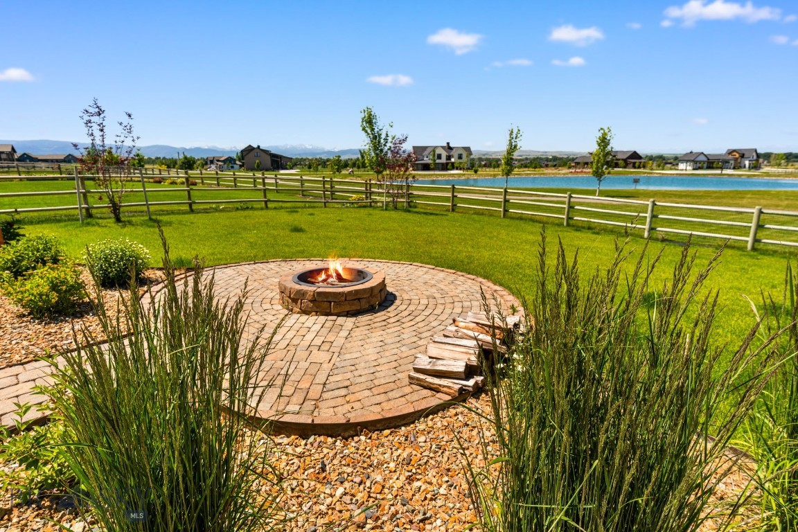 White Horse Ranch - Residential