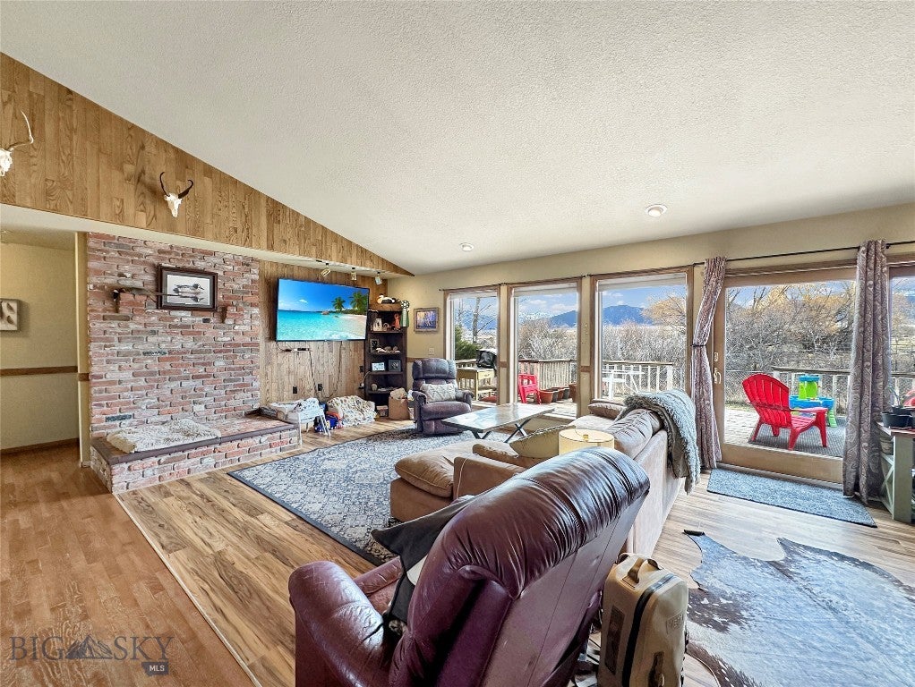 116 Moores Creek Court