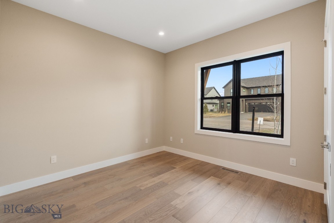 Creekside Meadows - Residential