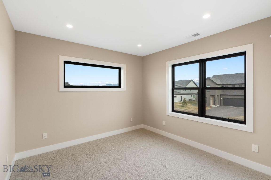 Creekside Meadows - Residential