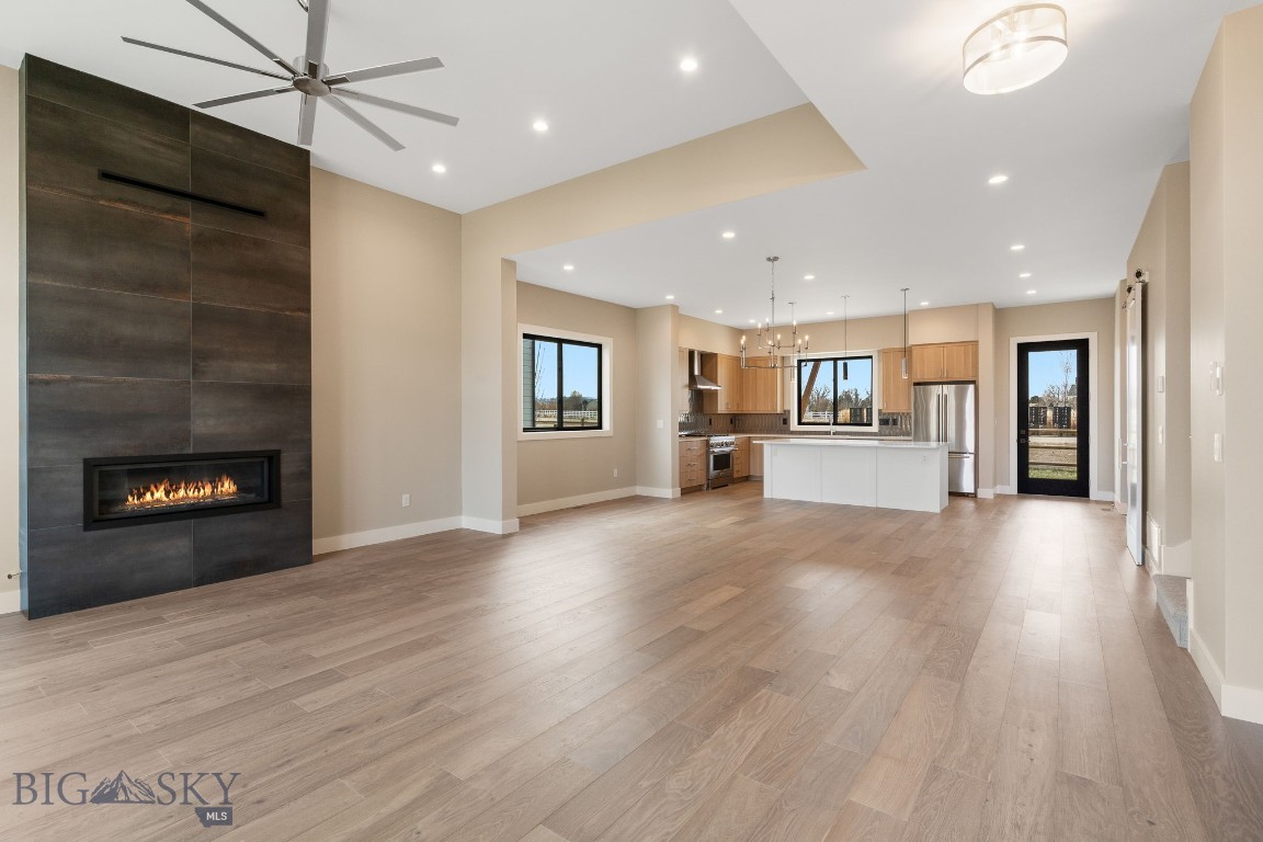 Creekside Meadows - Residential