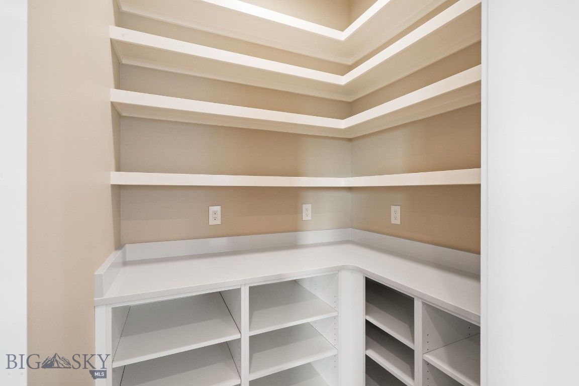 Creekside Meadows - Residential