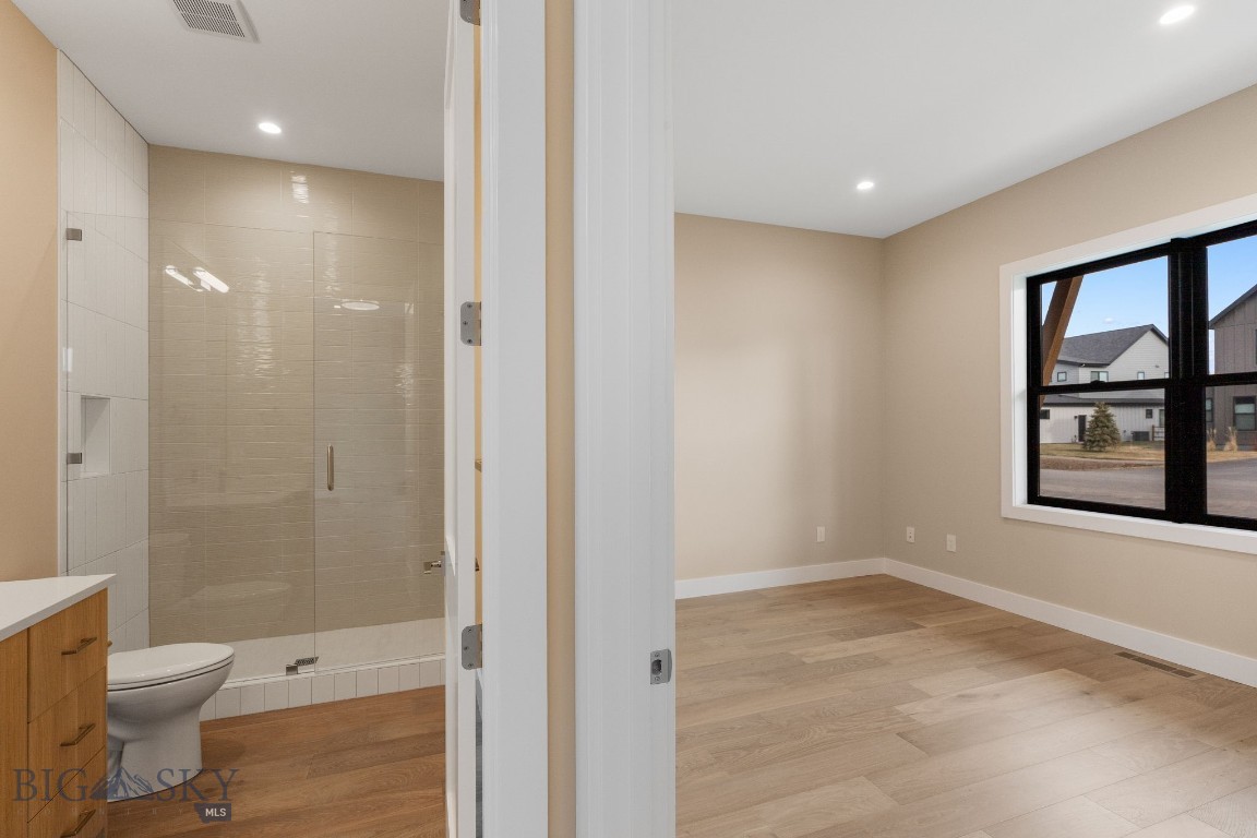 Creekside Meadows - Residential