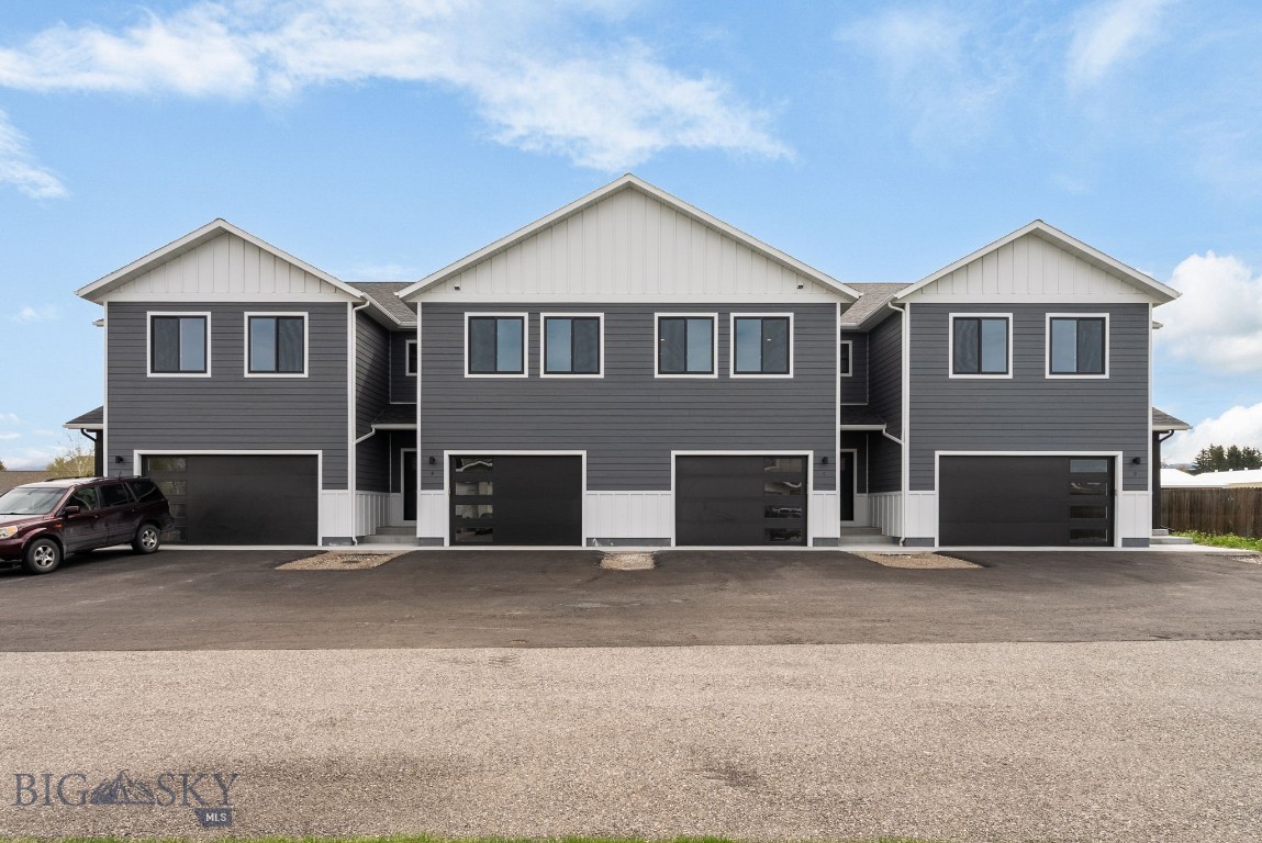Falcon Hollow - Residential