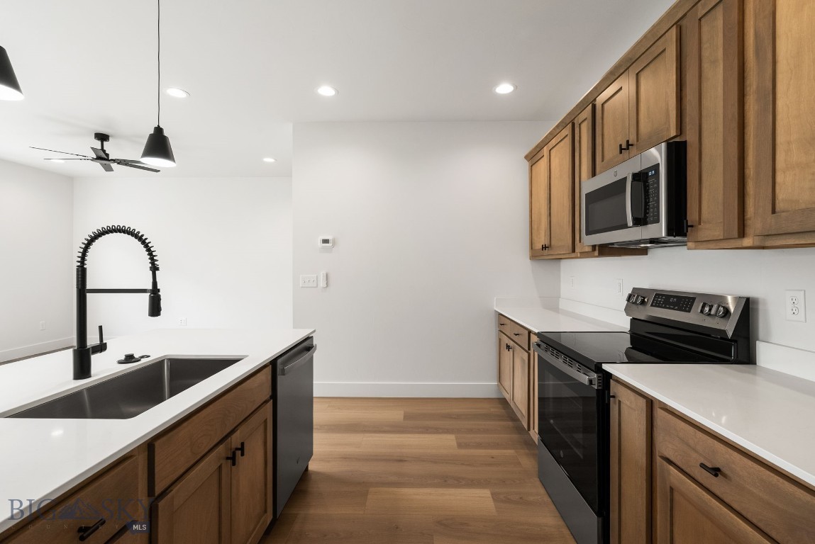 Falcon Hollow - Residential