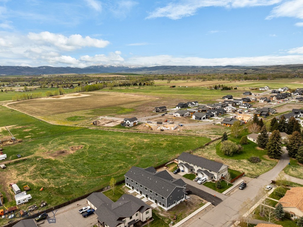 Falcon Hollow - Residential