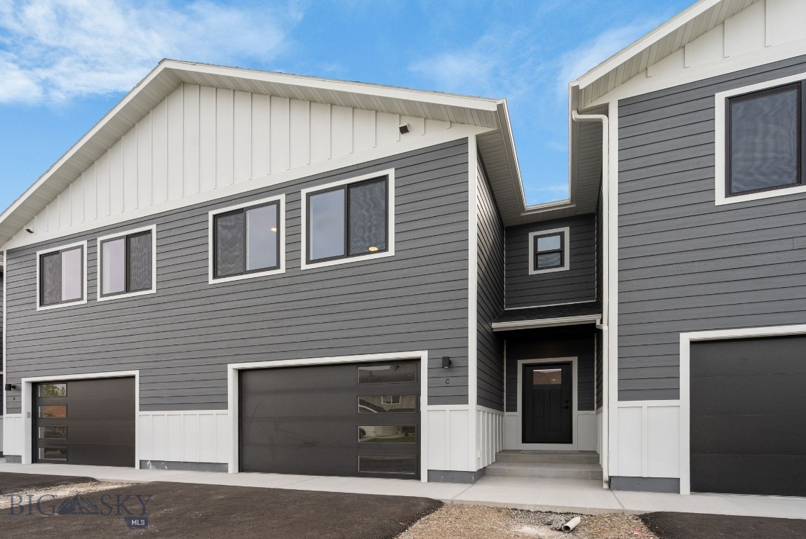 Falcon Hollow - Residential