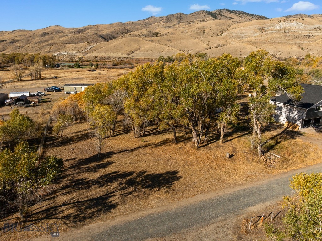 Jefferson Acres - Land