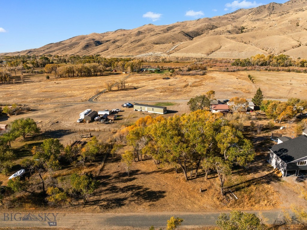 Jefferson Acres - Land