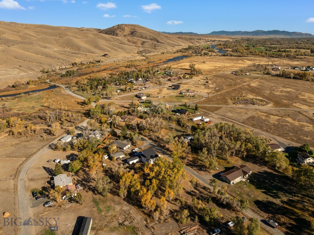 Jefferson Acres - Land