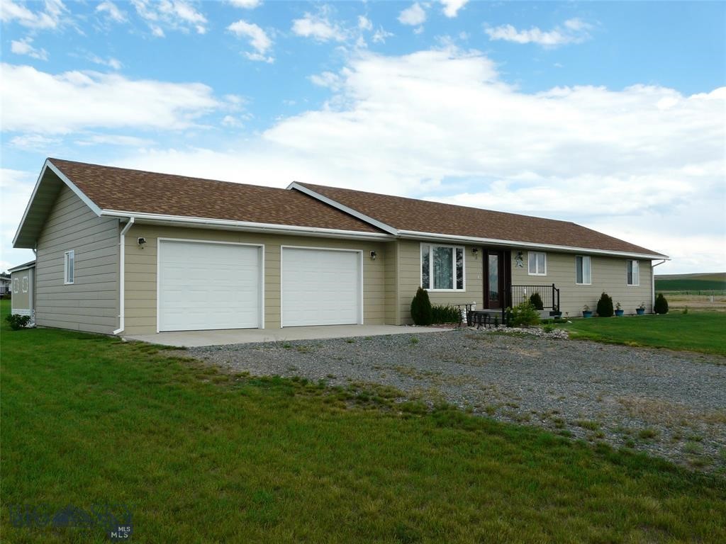 Lazy Acres - Residential