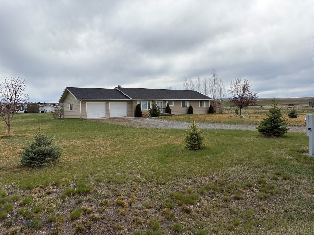 Lazy Acres - Residential