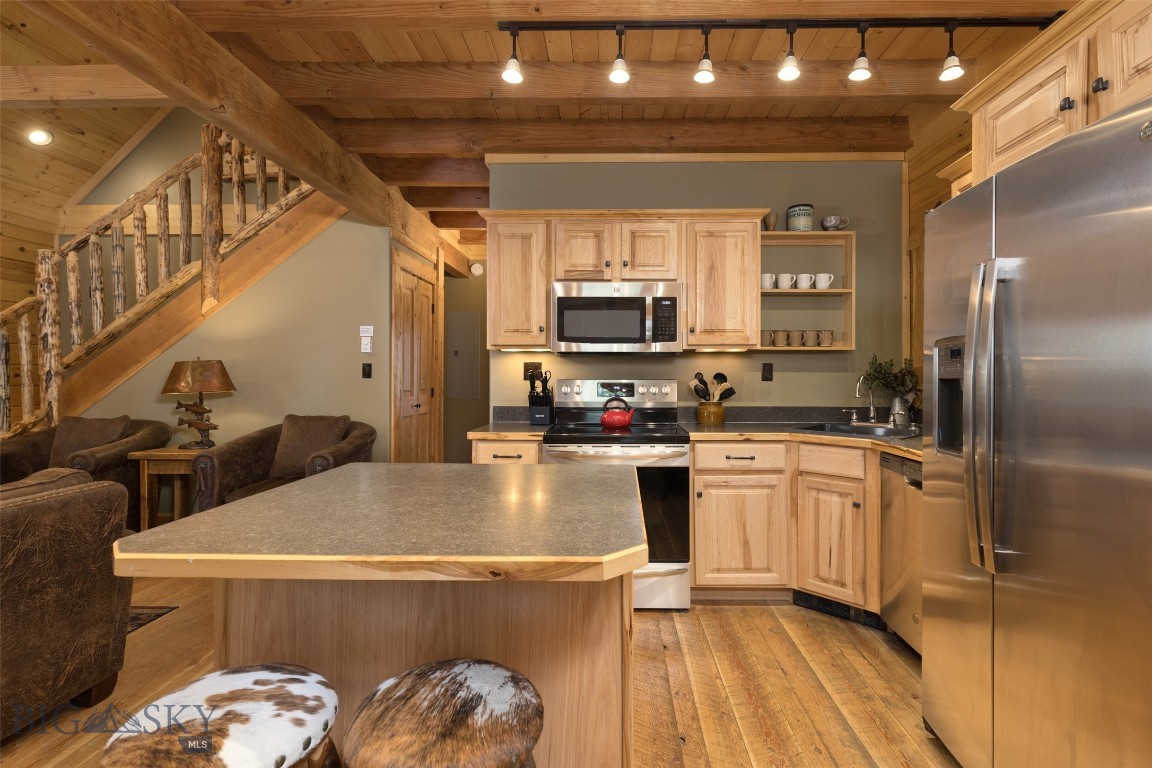 Lazy Acres - Residential