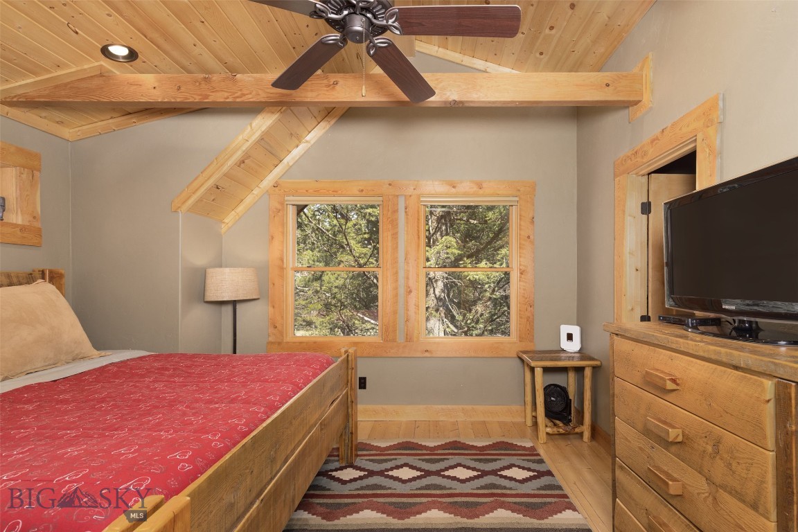 Lazy Acres - Residential