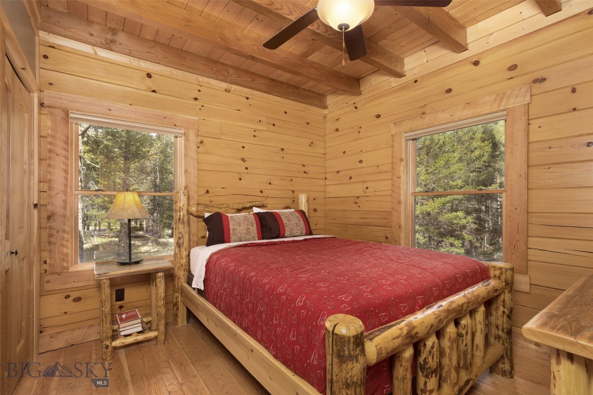 Lazy Acres - Residential