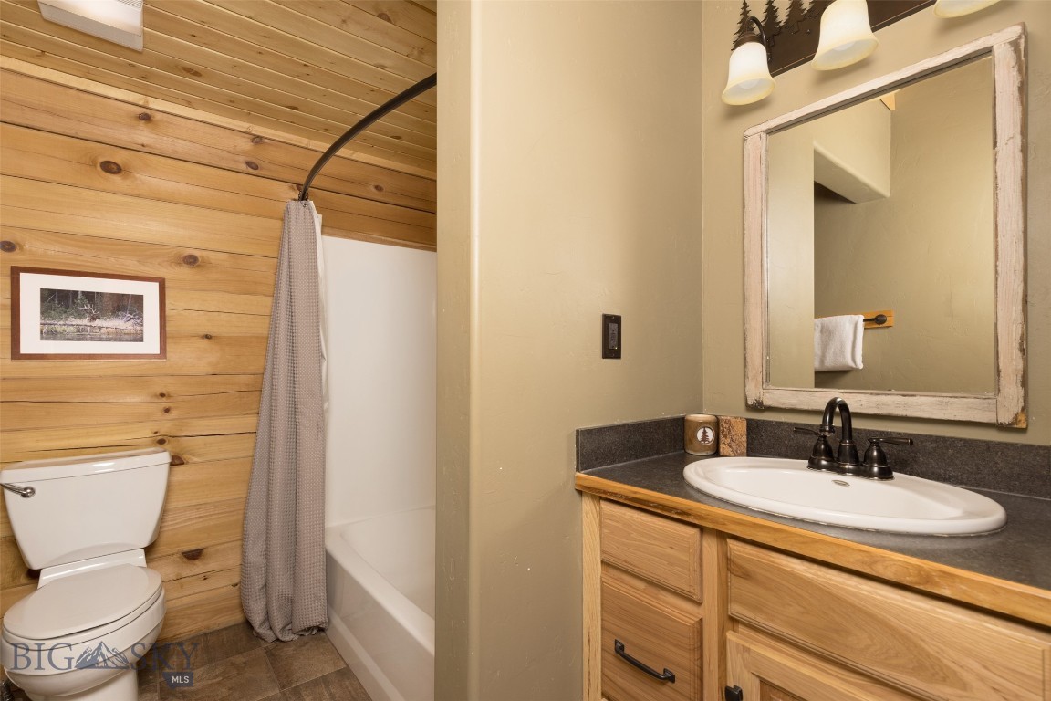 Lazy Acres - Residential