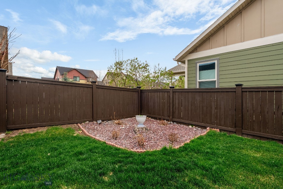 Loyal Garden - Residential