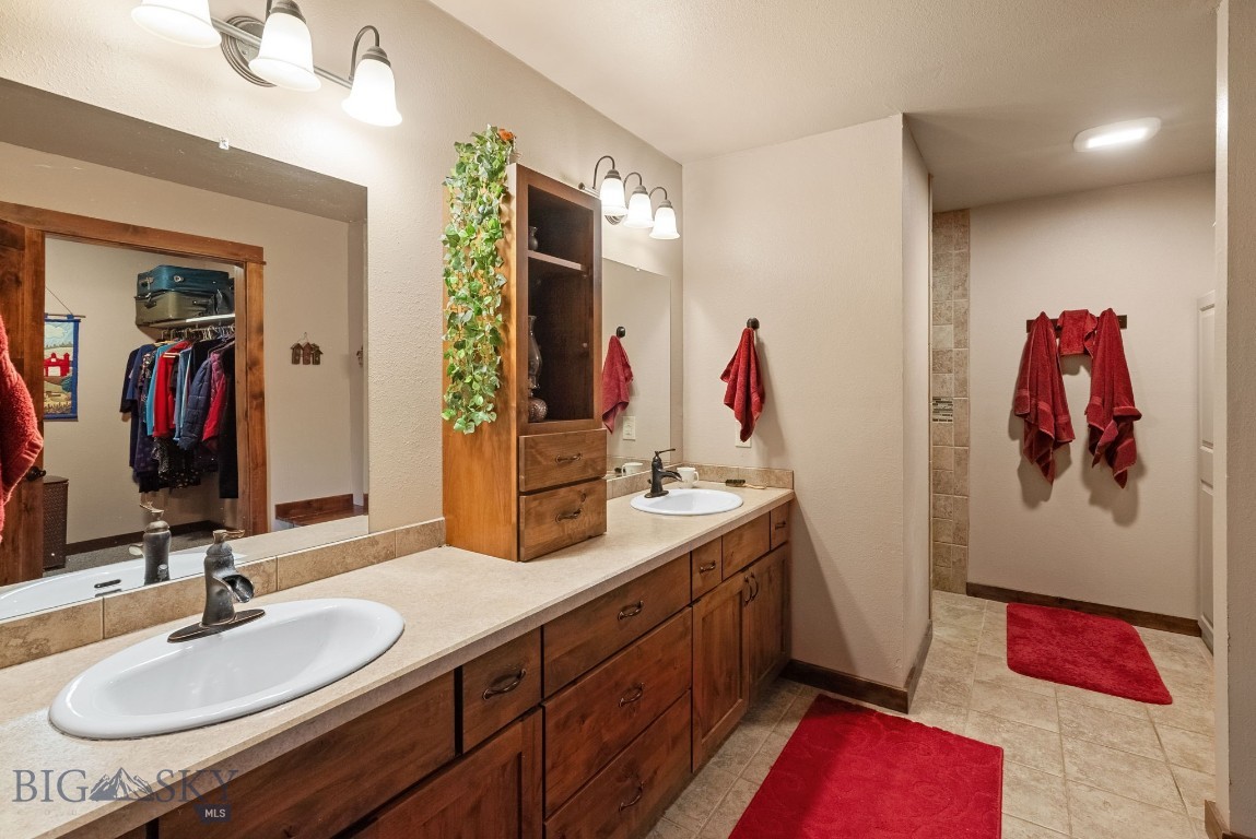 Loyal Garden - Residential