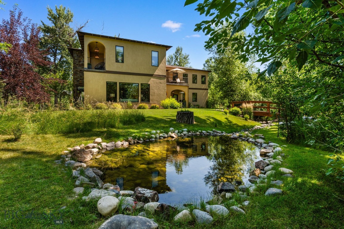 Galactic Park - Residential