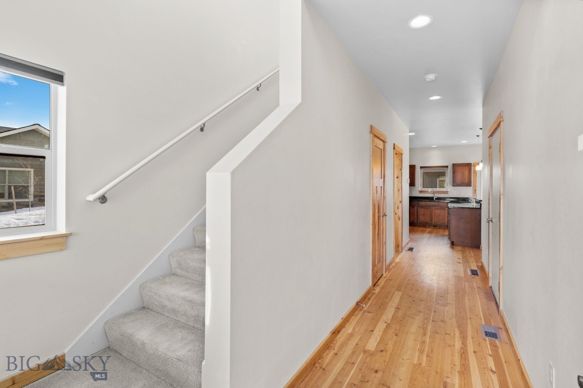 Bozeman, Montana 59718, United States, 3 Bedrooms Bedrooms, ,3 BathroomsBathrooms,Residential,Active,94685