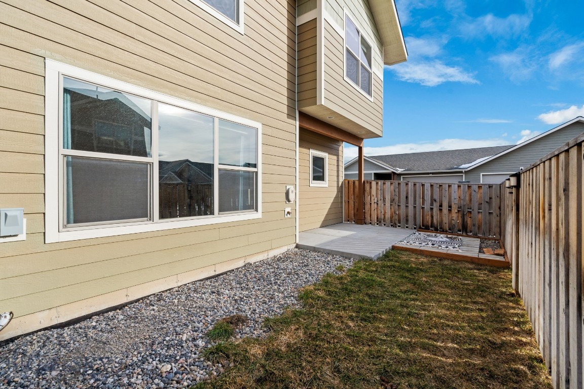 Bozeman, Montana 59718, United States, 3 Bedrooms Bedrooms, ,3 BathroomsBathrooms,Residential,Active,94685