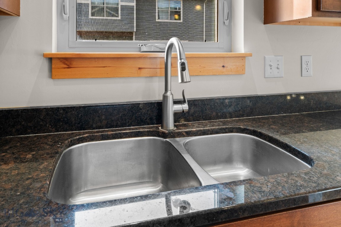 Bozeman, Montana 59718, United States, 3 Bedrooms Bedrooms, ,3 BathroomsBathrooms,Residential,Active,94685