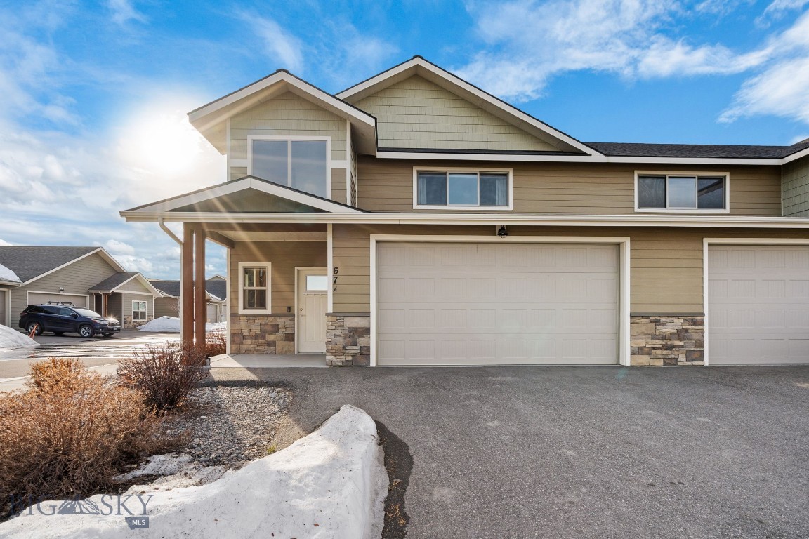 Bozeman, Montana 59718, United States, 3 Bedrooms Bedrooms, ,3 BathroomsBathrooms,Residential,Active,94685