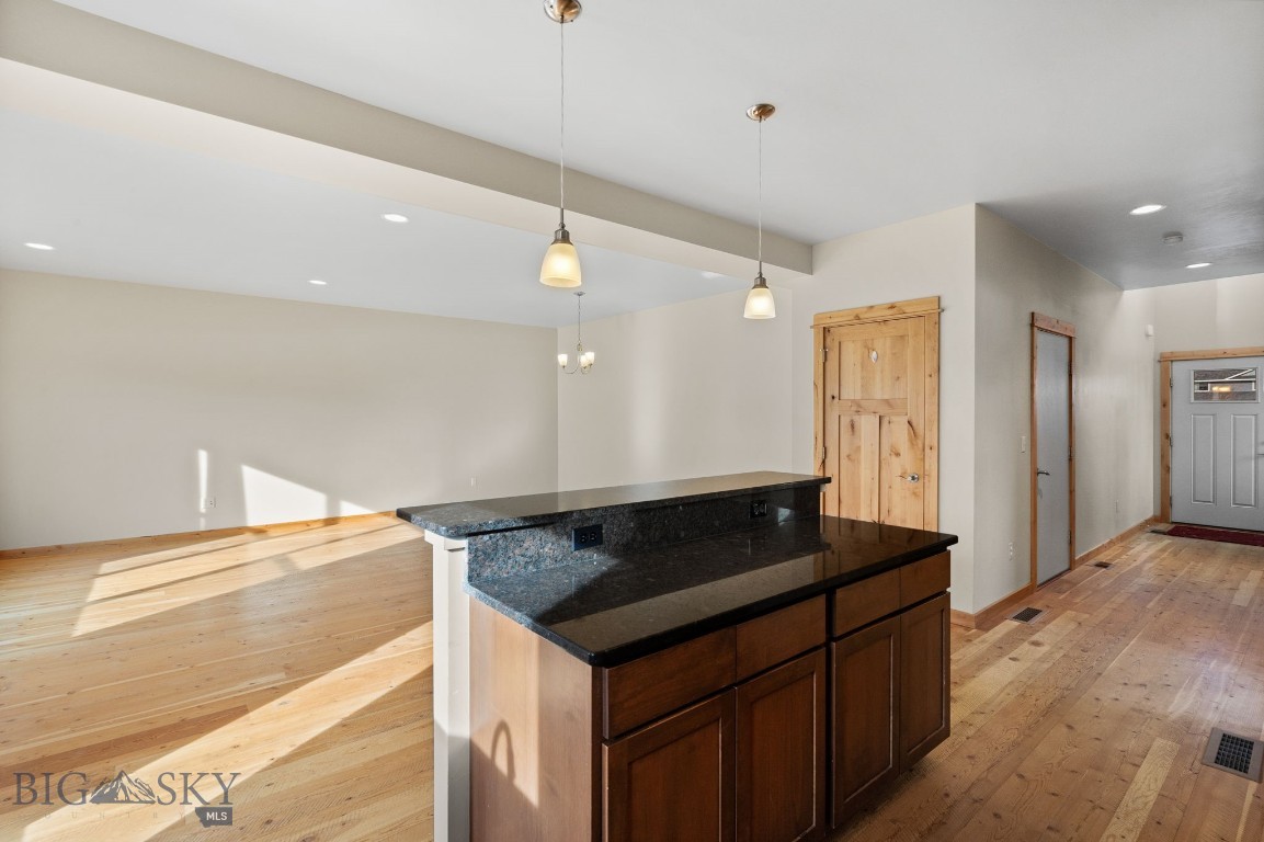 Bozeman, Montana 59718, United States, 3 Bedrooms Bedrooms, ,3 BathroomsBathrooms,Residential,Active,94685