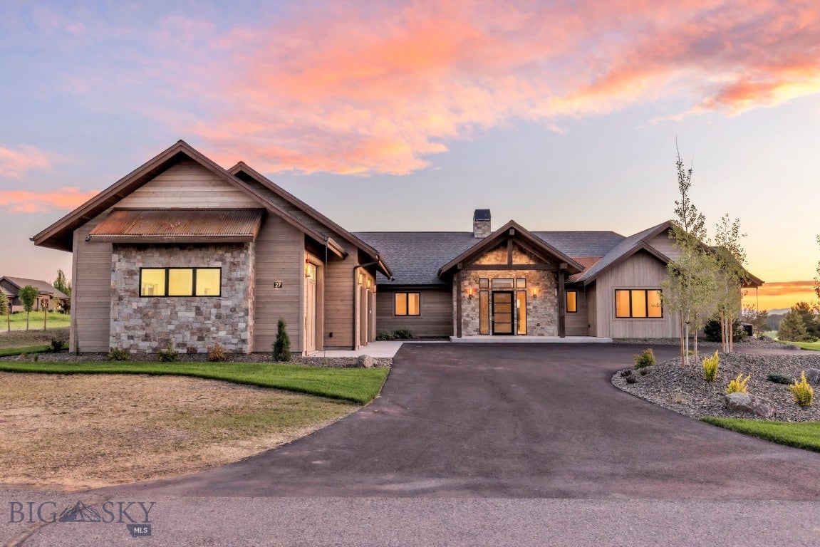 27 Bullseye Place