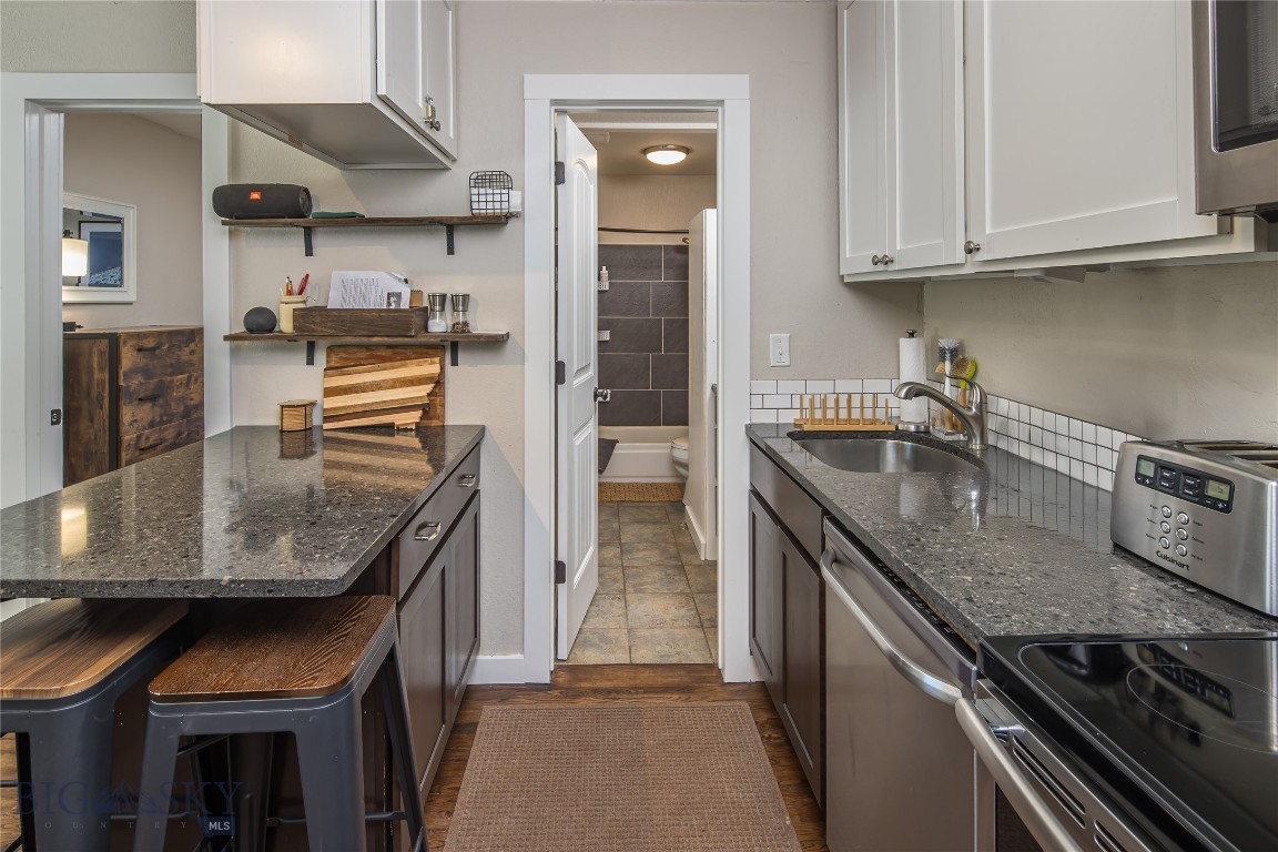 Hill Condos - Residential