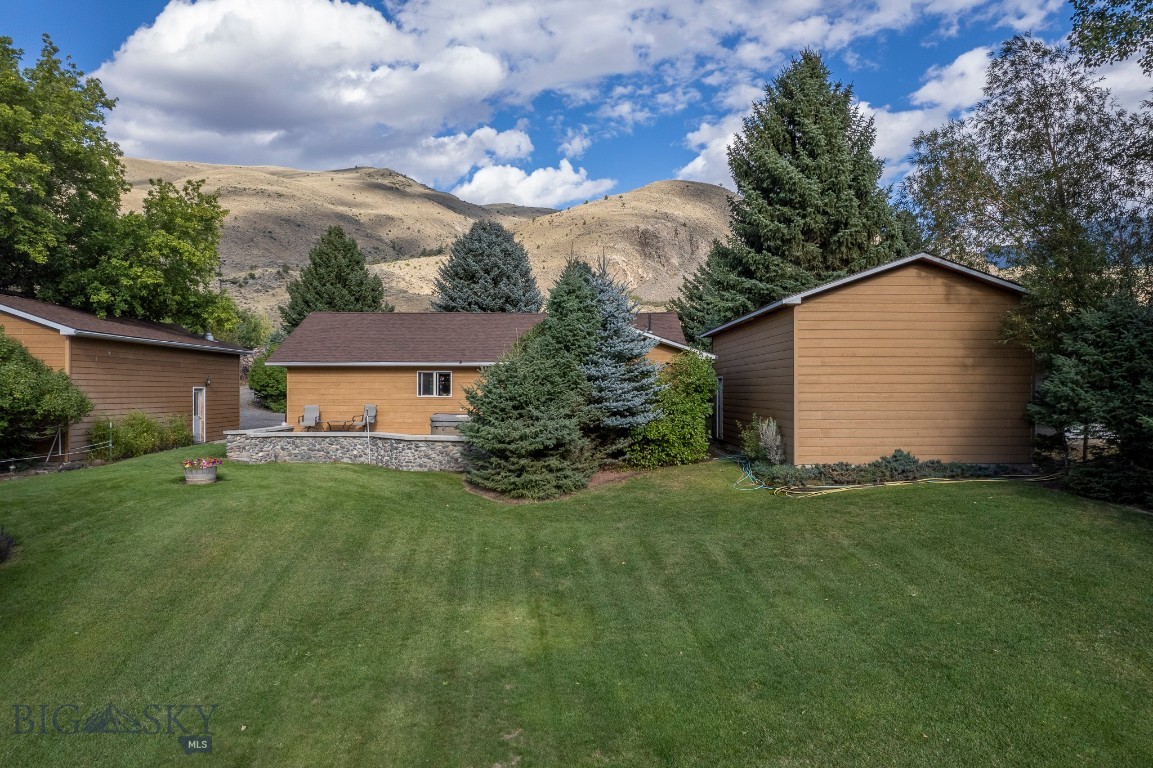 Elk - Residential