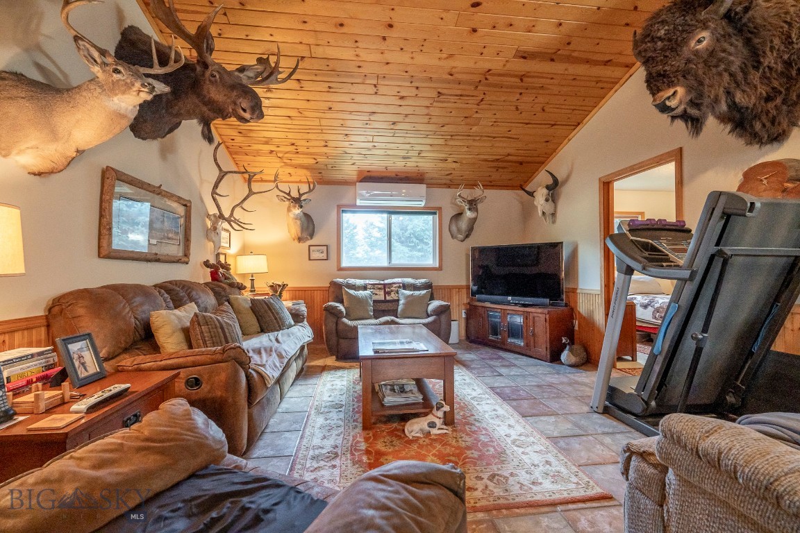 Elk - Residential