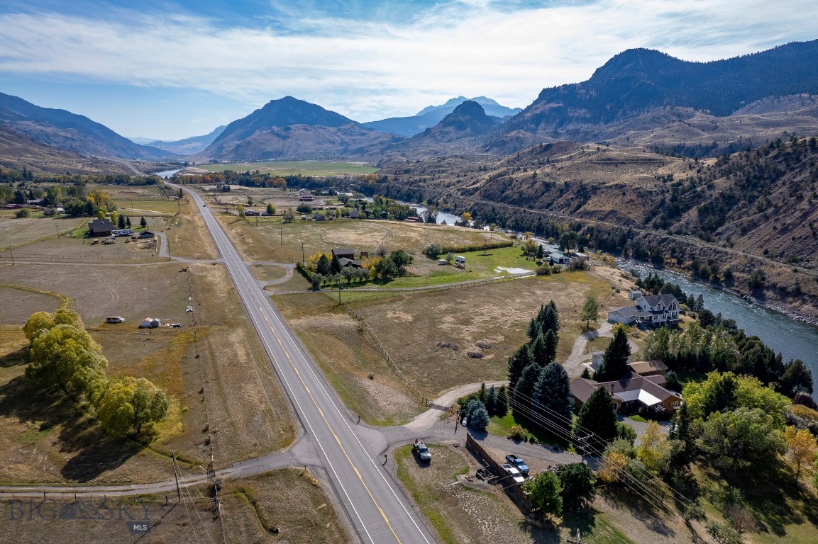 Elk - Residential