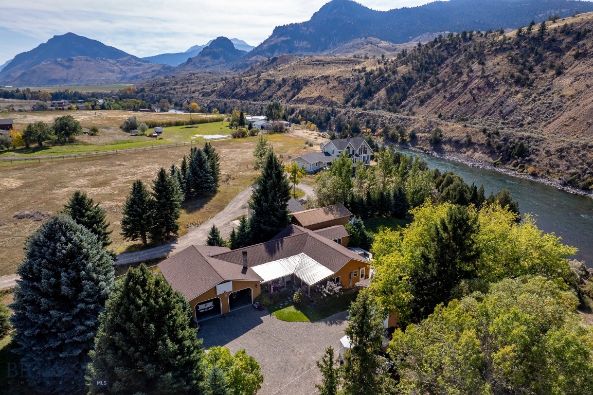 Elk - Residential