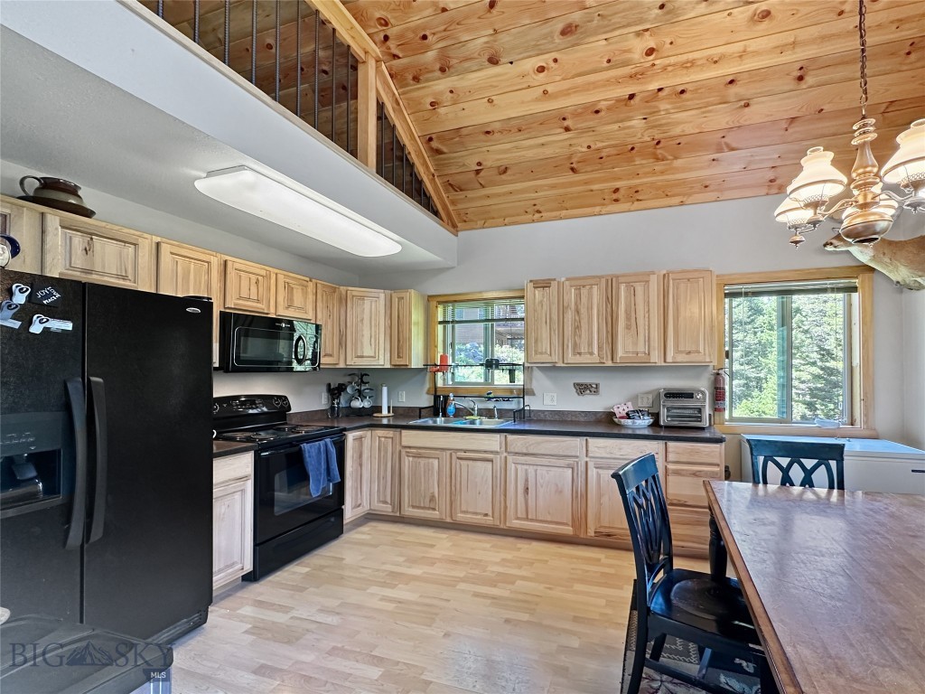 Mountain Meadows Estates - Residential
