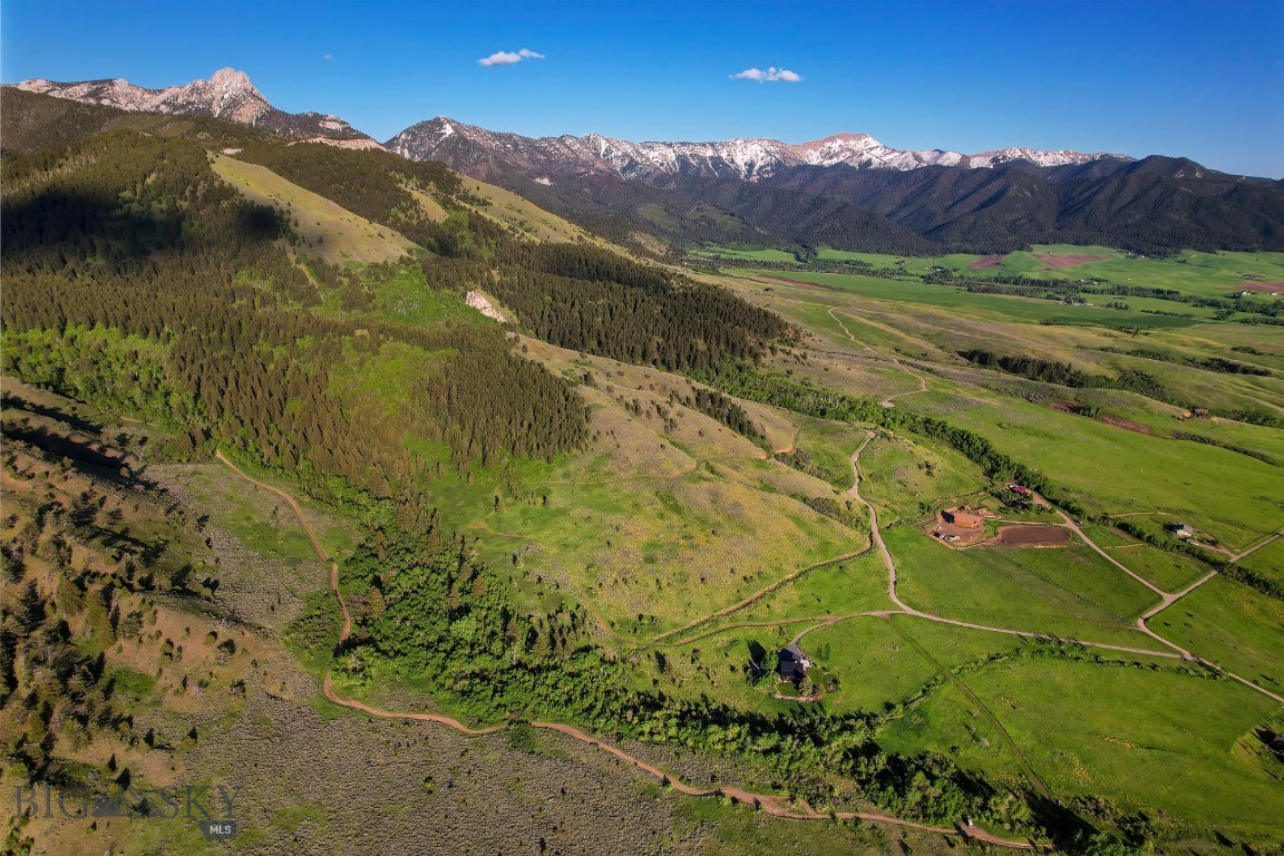Four Bar Ranches Corbly Gulch Road