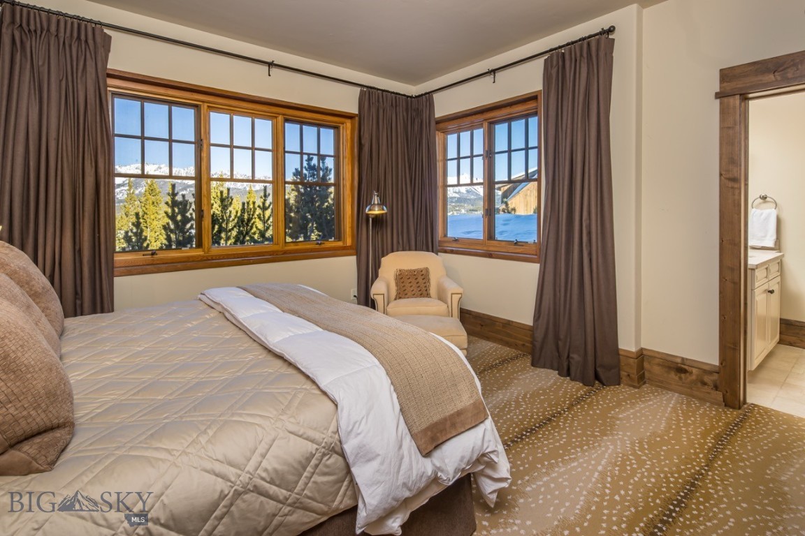 Diamond Hitch Of Ski Moonlight - Residential