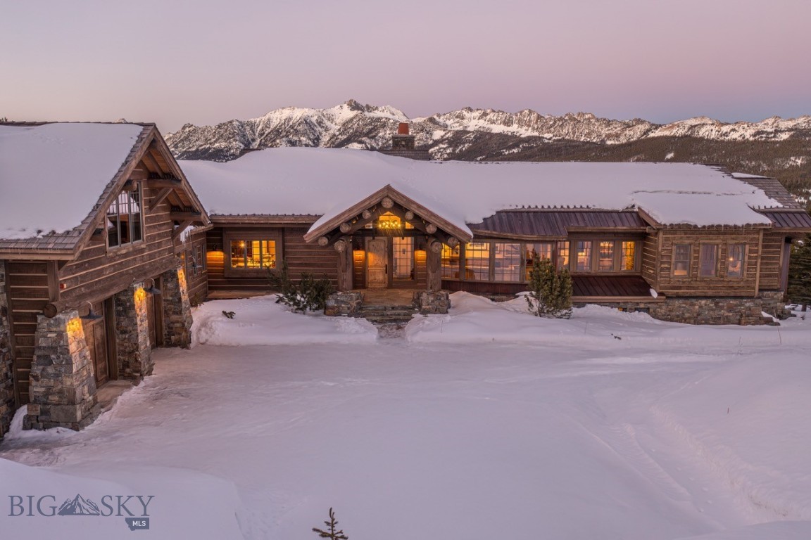 Diamond Hitch Of Ski Moonlight - Residential