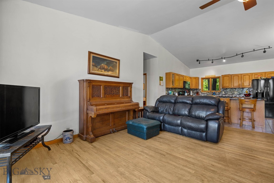Aspen Meadows - Residential