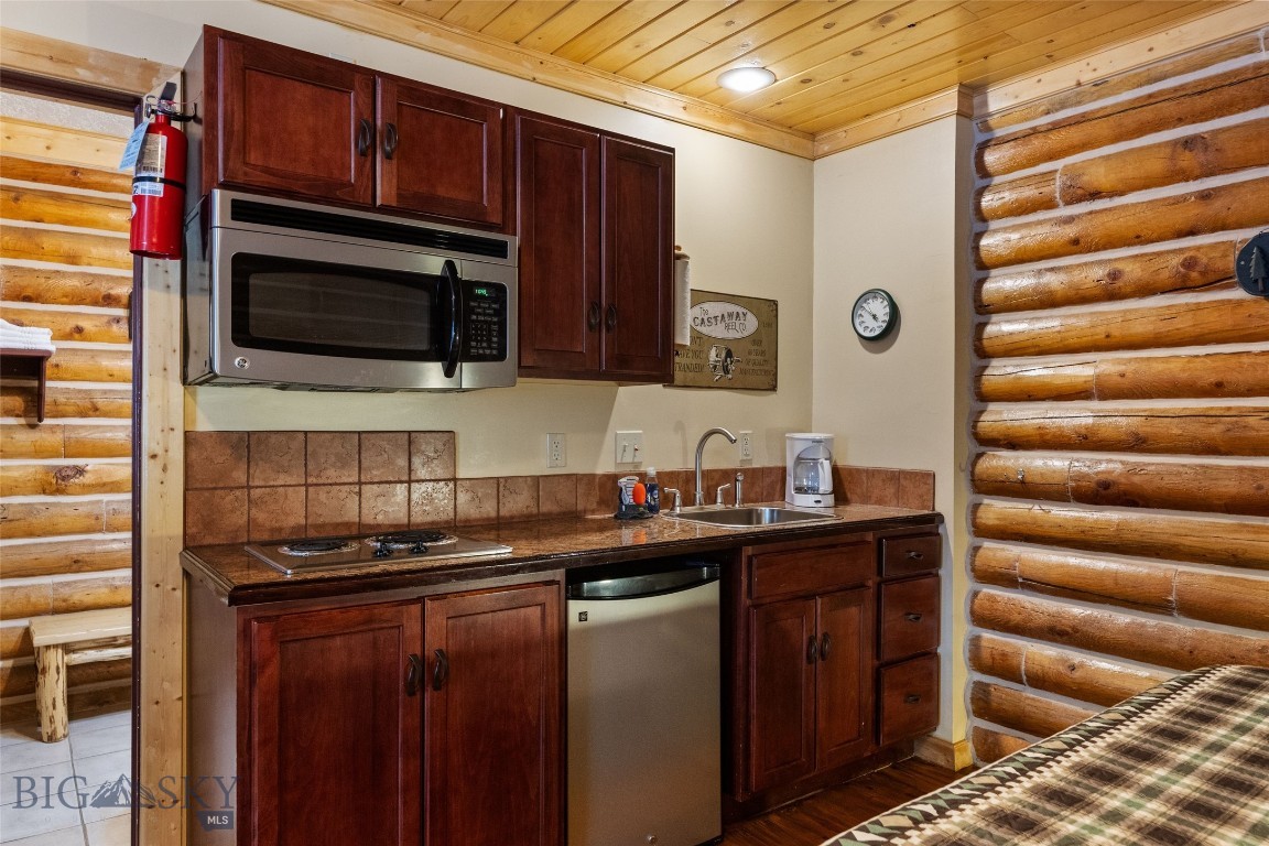 Mirza Norby Addition - Residential