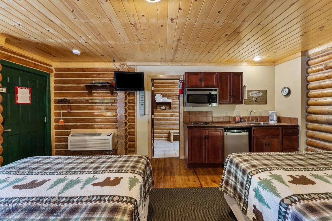 Mirza Norby Addition - Residential