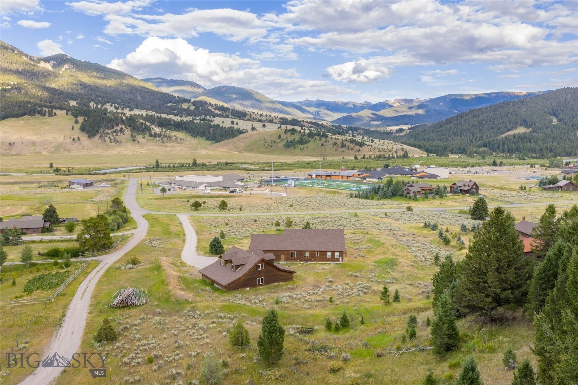 217 Windy Pass Trail
