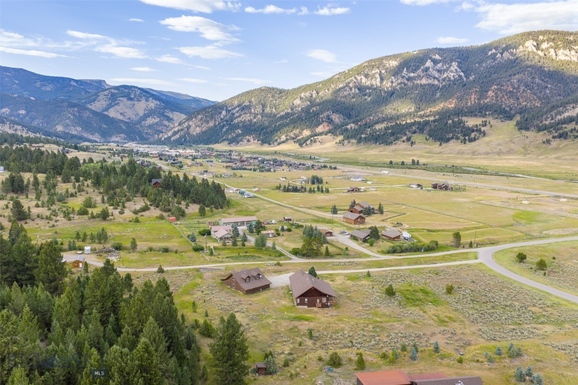 217 Windy Pass Trail