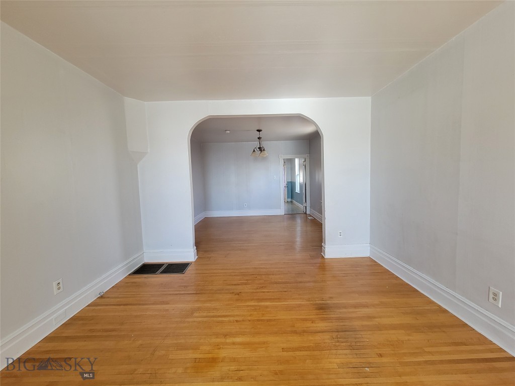 Butte, Montana 59701, United States, 3 Bedrooms Bedrooms, ,2 BathroomsBathrooms,Residential,Pending,61968