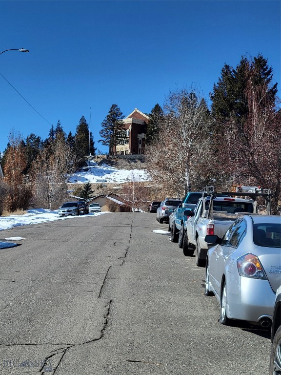 Butte, Montana 59701, United States, 3 Bedrooms Bedrooms, ,2 BathroomsBathrooms,Residential,Pending,61968