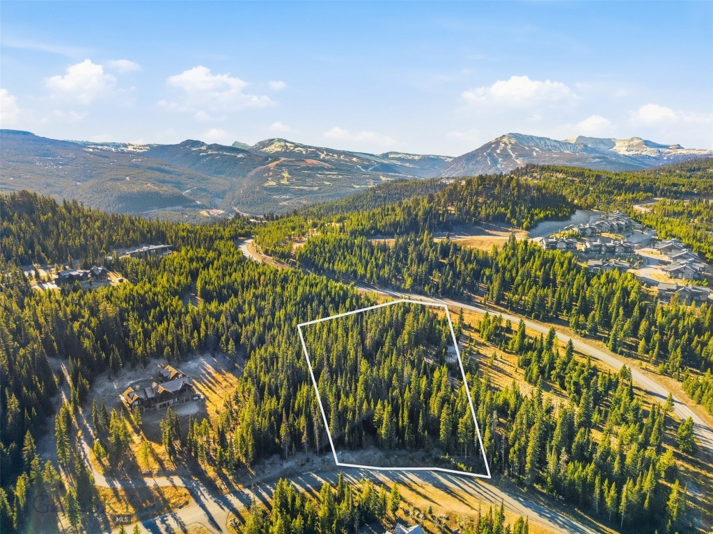 Wilderness Ridge Neighborhood - Land