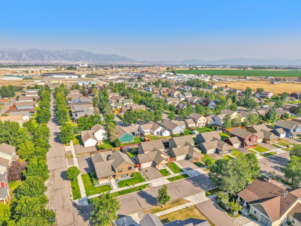 River Rock and Royal Village - Residential